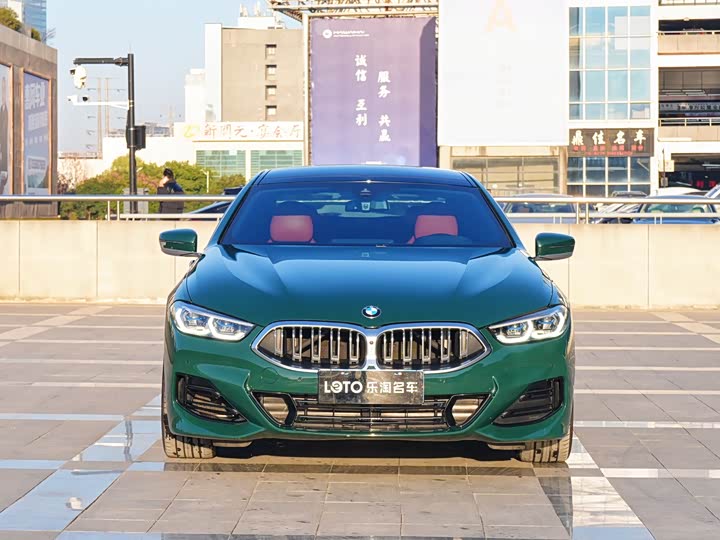 BMW 8 Series 2022 2022款 840i xDrive 四门轿跑车 M运动套装