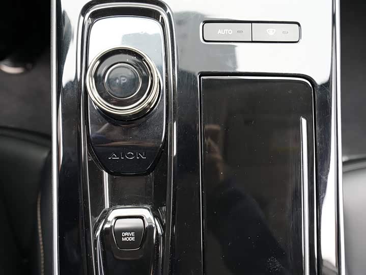 GAC Aion S 2023 2023款 魅 580 磷酸铁锂