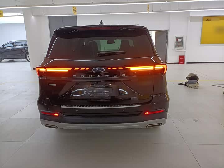 Ford Equator 2023 2023款 EcoBoost 225 尊领型 7座（2/2/3）