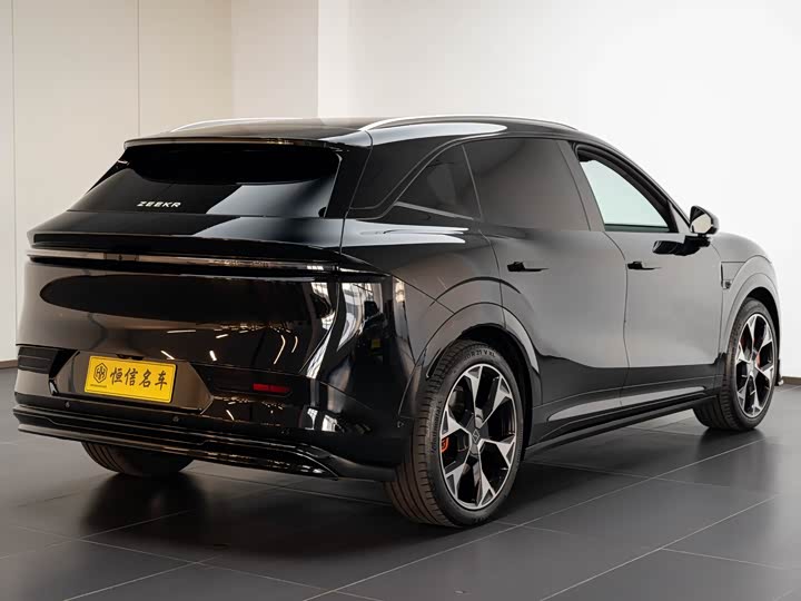 Zeekr 7X 2025 2025款 100kWh 长续航四驱智驾版