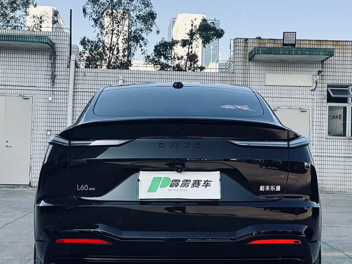 Nio Onvo L60 2025 2025款 60kWh 四驱版