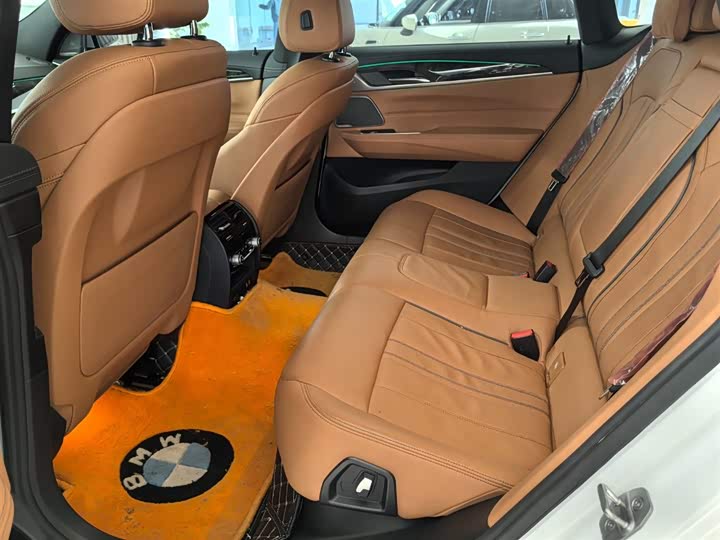 BMW 6 Series GT 2022 2022款 630i M运动套装