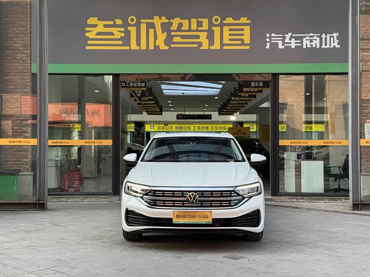 Volkswagen Sagitar L 2025 2025款 300TSI DSG超越版