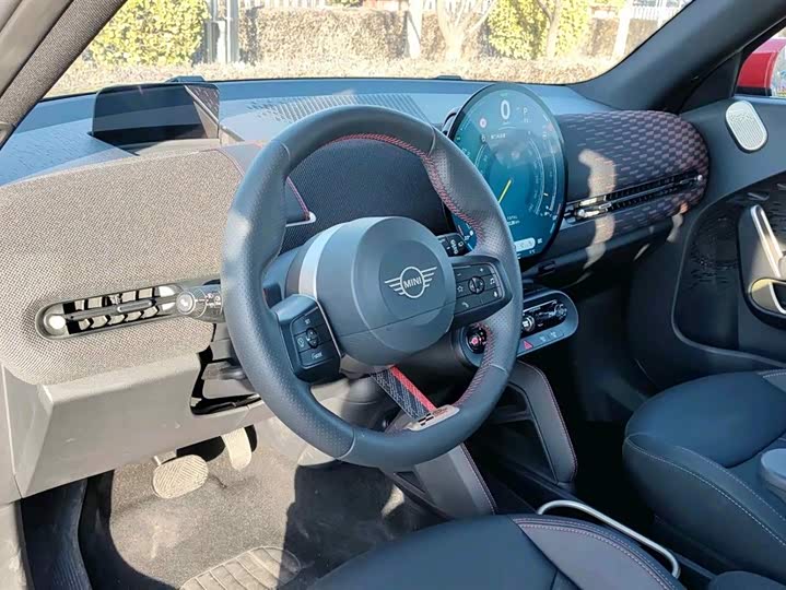 Mini Aceman JCW 2025 2025款 JOHN COOPER WORKS