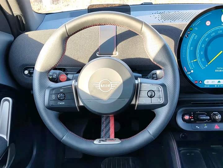 Mini Aceman JCW 2025 2025款 JOHN COOPER WORKS