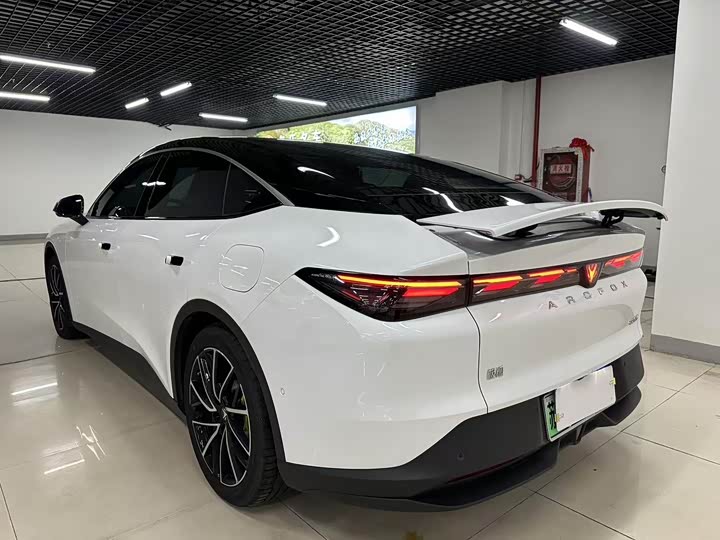 BAIC Arcfox Alpha S5 2024 2024款 708MAX 200kW