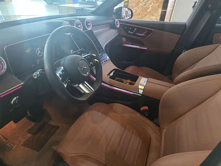 Mercedes-Benz GLC-Class 2025 2025款 GLC 300 L 4MATIC 动感型 5座