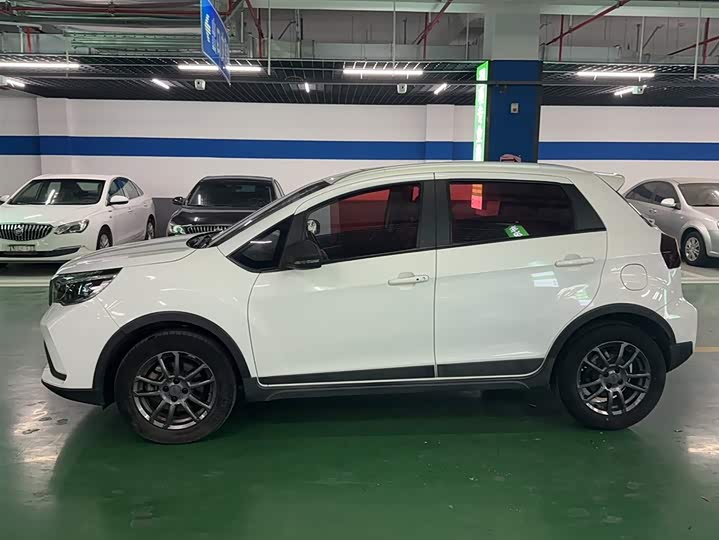 Geely Vision X3 2021 2021款 PRO 1.5L CVT尊贵型