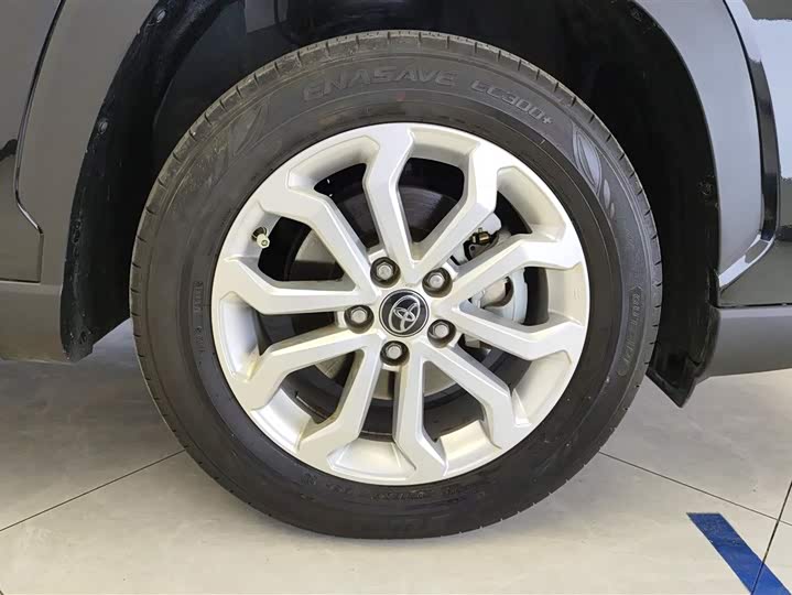 Toyota Frontlander 2024 2024款 2.0L CVT精英版