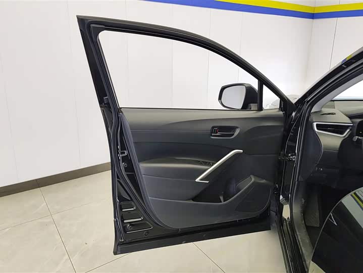 Toyota Frontlander 2024 2024款 2.0L CVT精英版