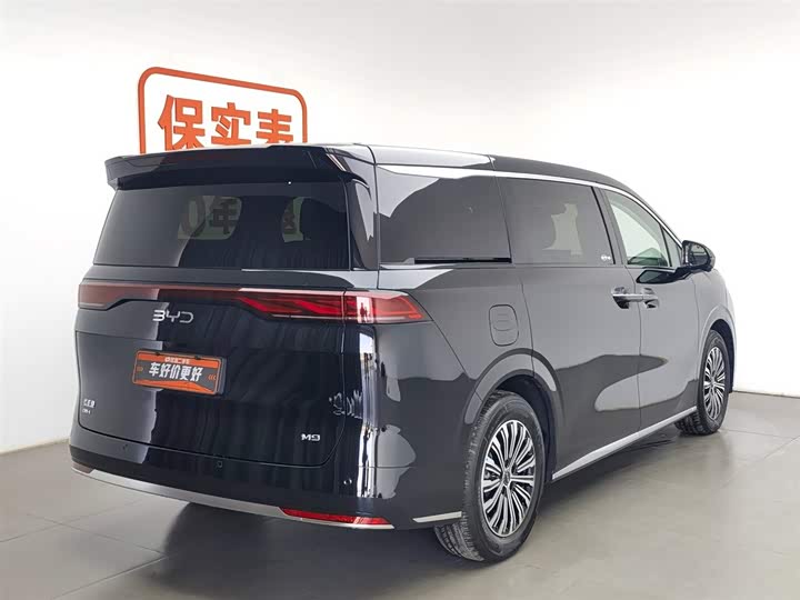 BYD M9 2025 2025款 1060领航版