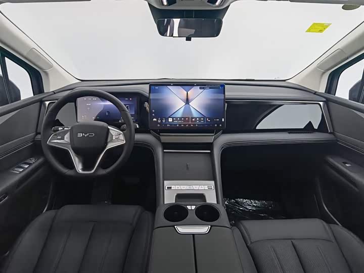 BYD M9 2025 2025款 1060领航版