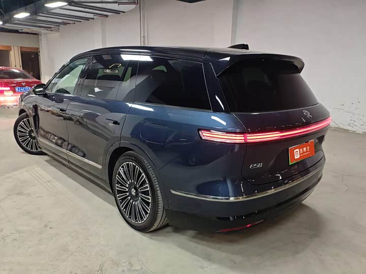 Nio ES8 2026 2026款 六座行政豪华版