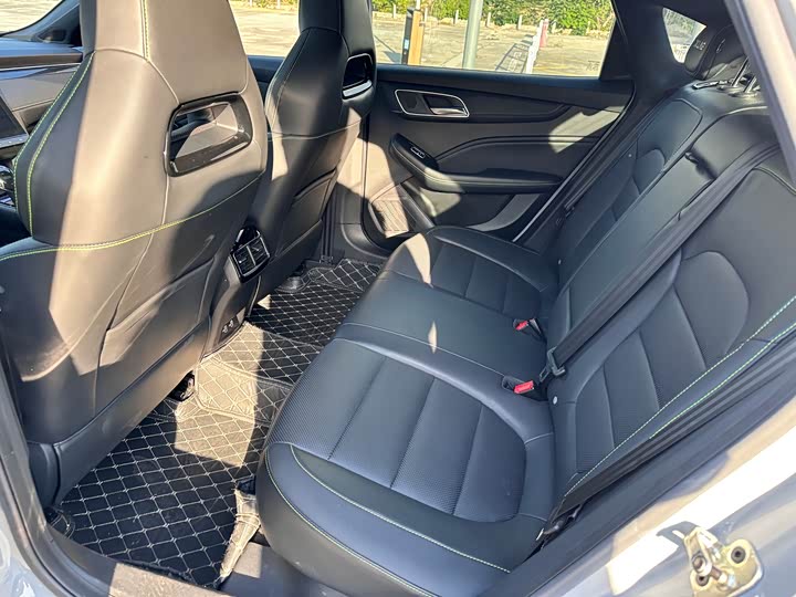 MG Motor 6 2023 2023款 1.5T XLINE 猎鲨版