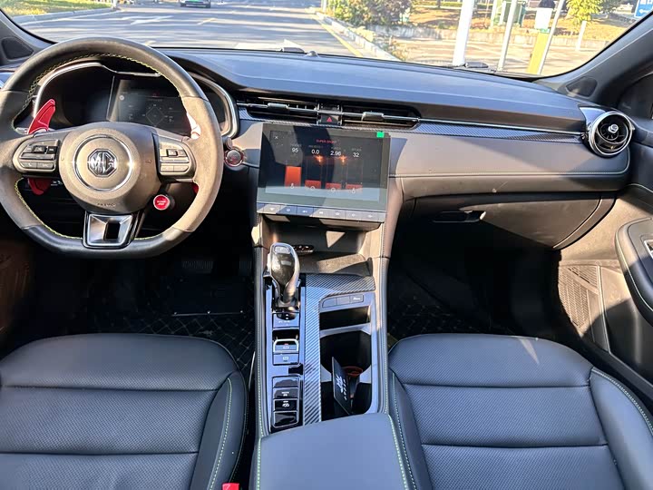 MG Motor 6 2023 2023款 1.5T XLINE 猎鲨版
