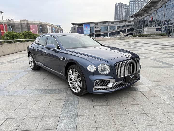 2022 Bentley Flying Spur Hybrid