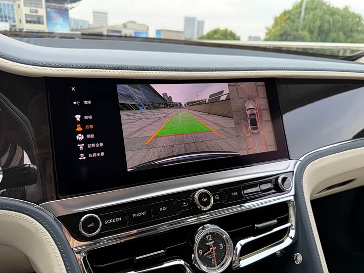 2022 Bentley Flying Spur Hybrid