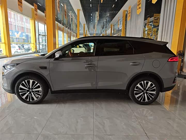 2025 BYD Tang Hybrid/EV