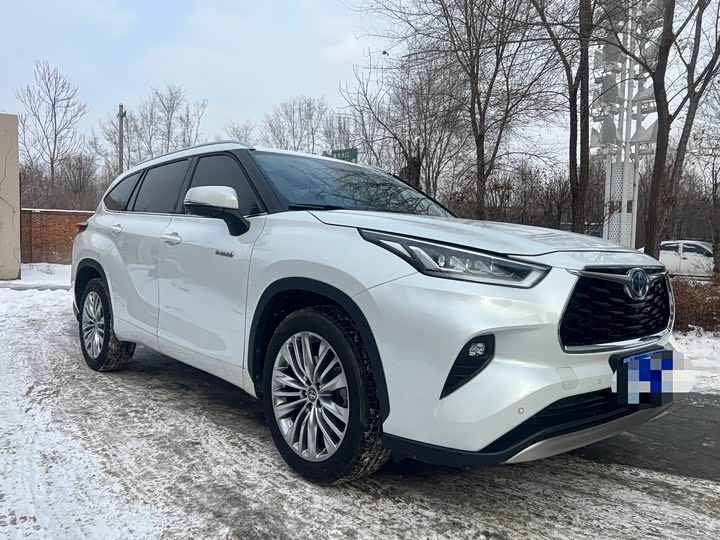 Toyota Highlander 2024 2024款 2.5L智能电混双擎四驱至尊版 7座
