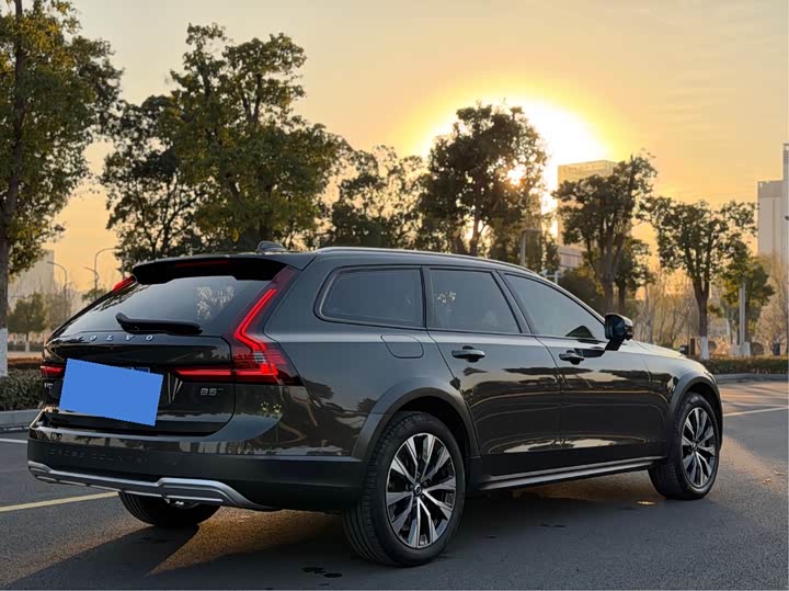 Volvo V90 2021 2021款 Cross Country B5 AWD 智远版