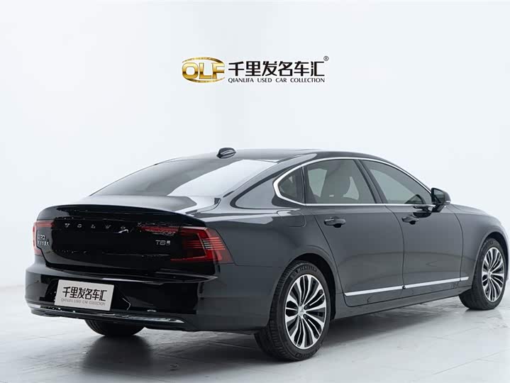 Volvo S90 Hybrid 2025 2025款 插电式混动 四驱长续航智逸豪华版
