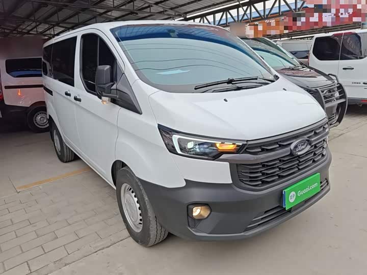 Ford Transit 2023 2023款 2.0T柴油手动多功能商用车短轴低顶5/6座