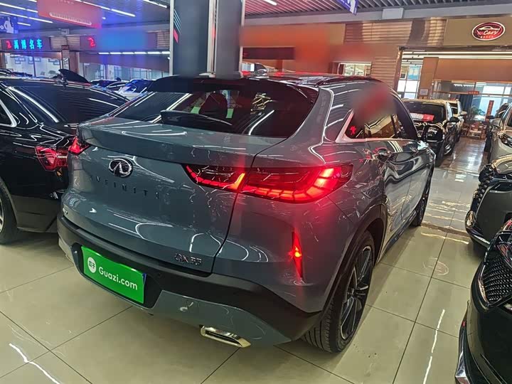 Infiniti QX55 2022 2022款 2.0T 四驱耀动版