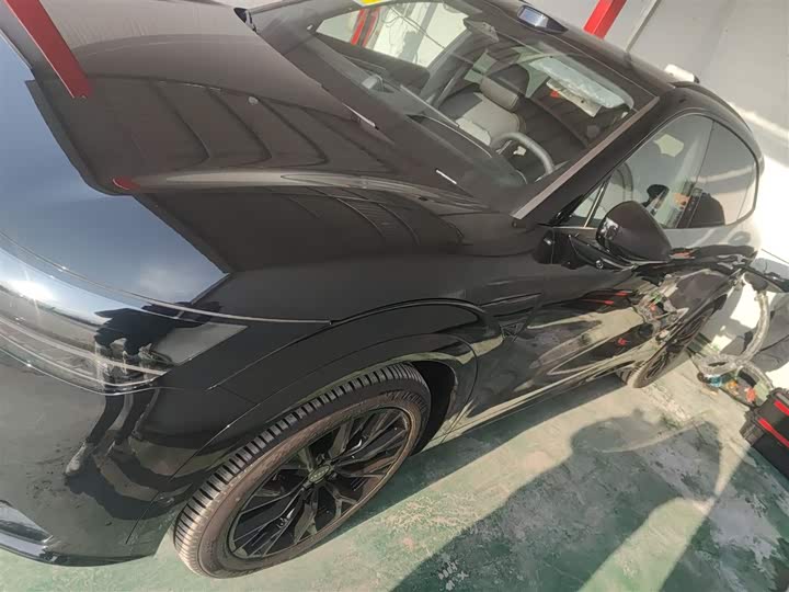 Zeekr 7X 2025 2025款 100kWh 长续航后驱智驾版