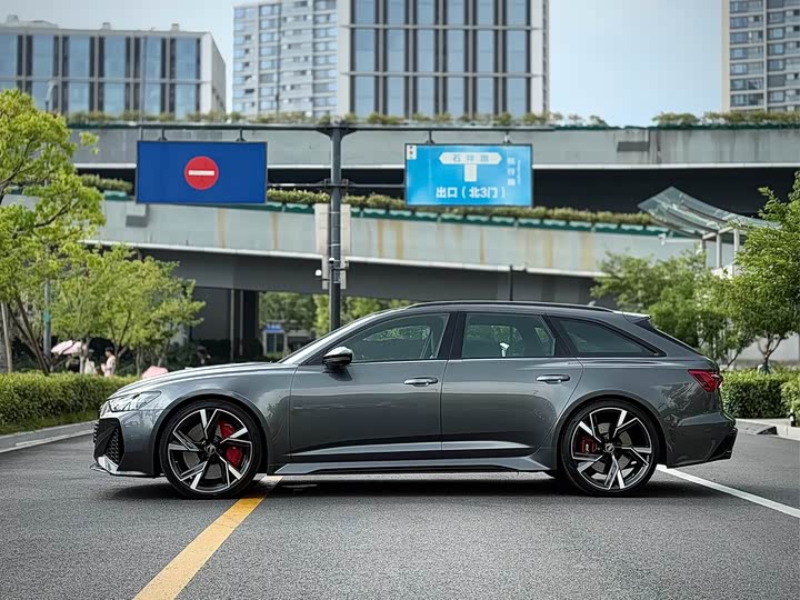 Audi RS 6 2022 2022款 RS 6 4.0T Avant