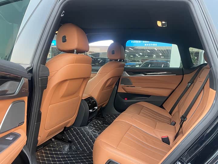 BMW 6 Series GT 2022 2022款 630i M运动套装