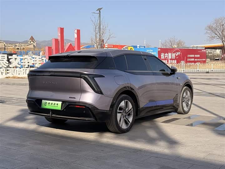 HiPhi Y 2023 2023款 560km 先锋版