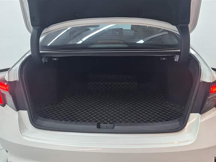 Honda Integra 2023 2023款 240TURBO CVT智享版