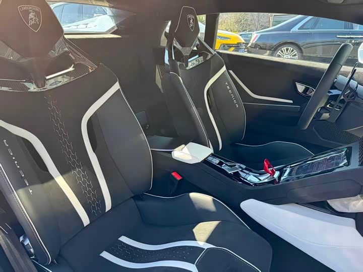 2023 Lamborghini Huracán