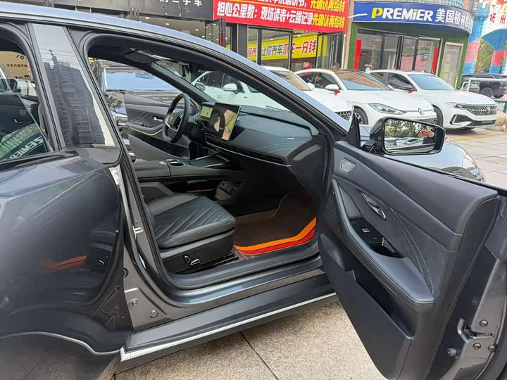 Changan Deepal SL03 2024 2024款 200Max 2周年黑金骑士版