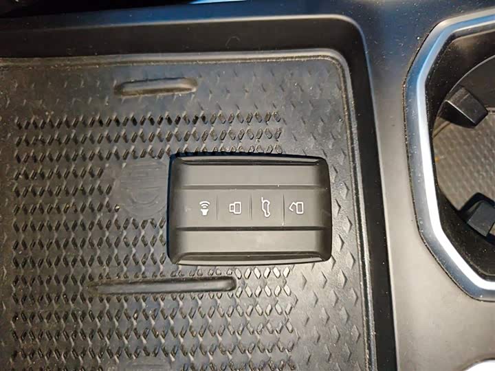 Tank 400 2025 2025款 2.0T 汽油版