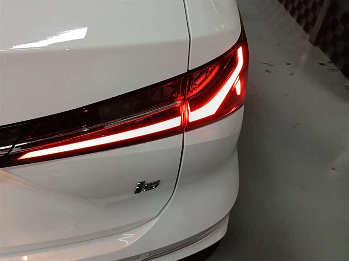 Roewe i5 2026 2026款 1.5L CVT豪华版