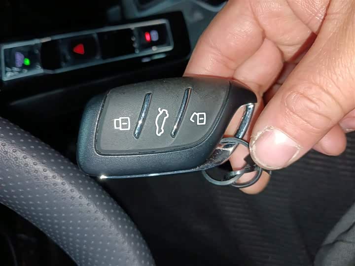 Roewe i5 2026 2026款 1.5L CVT豪华版