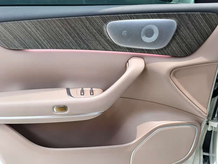 Leapmotor C11 2026 2026款 增程 300激光雷达智尊版