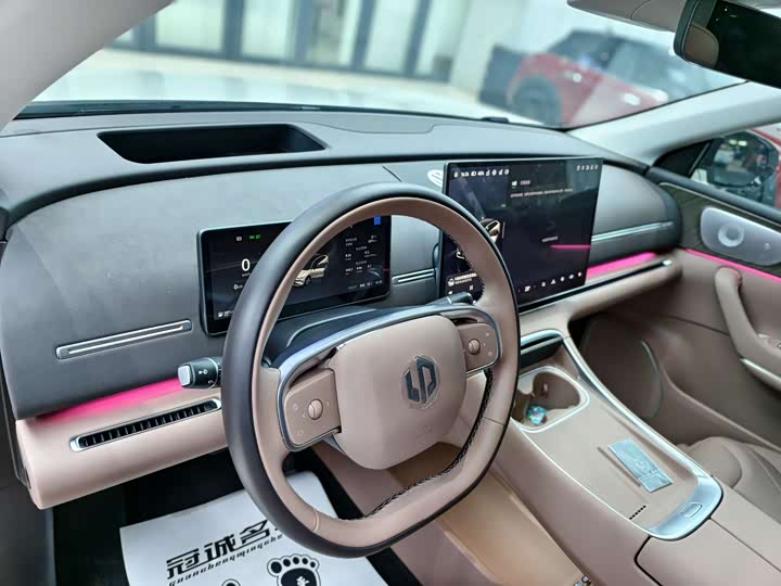 Leapmotor C11 2026 2026款 增程 300激光雷达智尊版