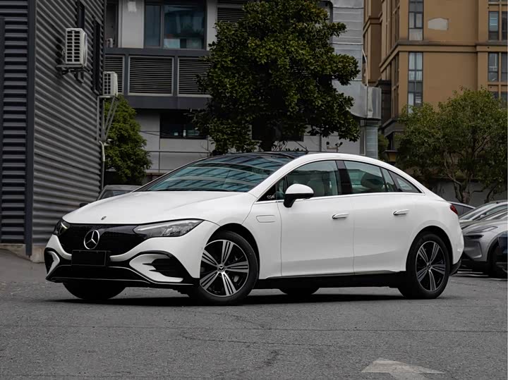 2025 Mercedes-Benz EQE