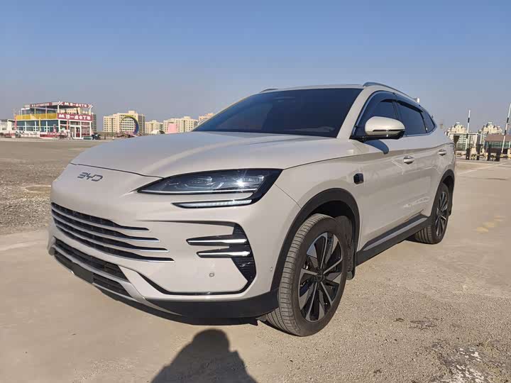 2025 BYD Song Plus Hybrid/EV