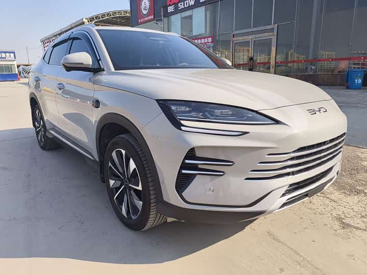 2025 BYD Song Plus Hybrid/EV