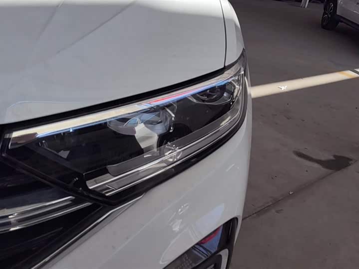 Volkswagen T-Roc 2023 2023款 300TSI DSG两驱辰光版