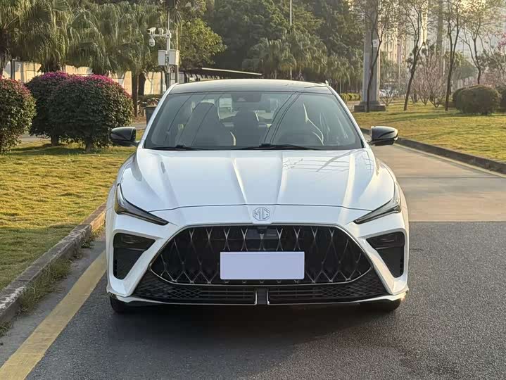 MG Motor 5 Scorpio 2022 2022款 1.5T Trophy运动旗舰版