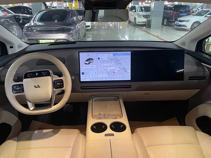 LiXiang i8 2025 2025款 标准版