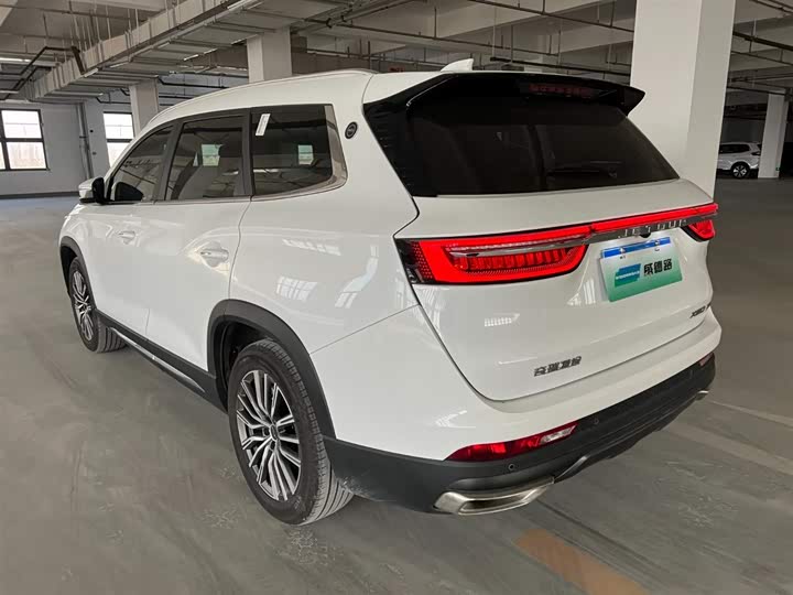 Jetour X90 Plus 2025 2025款 超越版 1.6TD DCT别墅 7座