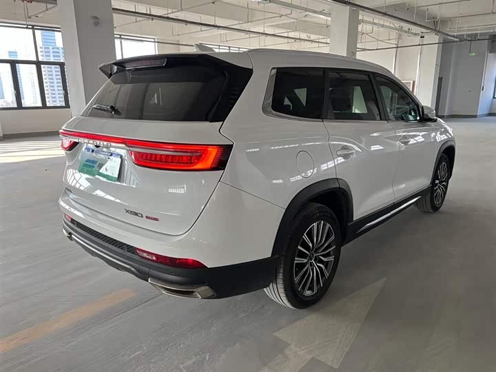 Jetour X90 Plus 2025 2025款 超越版 1.6TD DCT别墅 7座