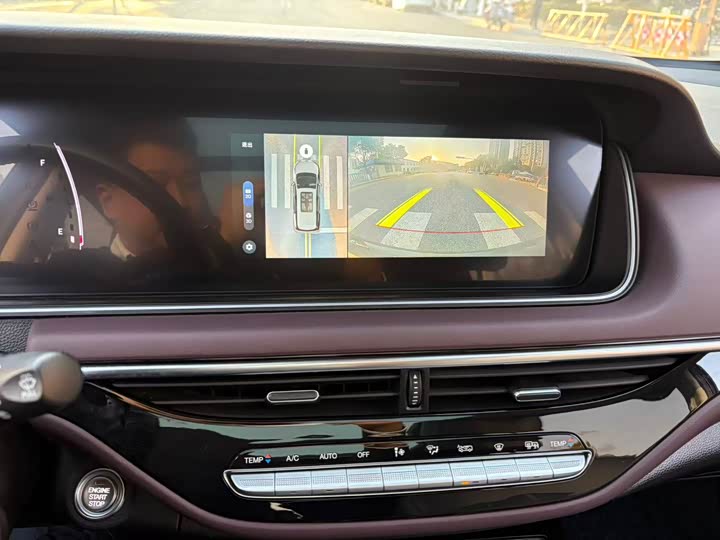 GAC Trumpchi M6 2023 2023款 PRO 270T DCT尊享版