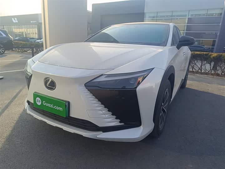Lexus RZ 2023 2023款 450e 四驱纵享版