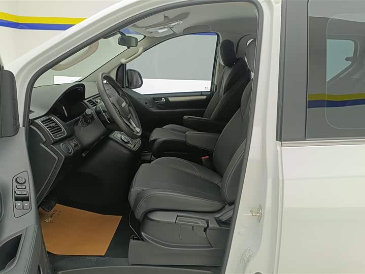 Maxus G20 2023 2023款 ES 2.0T 汽油自动超值版